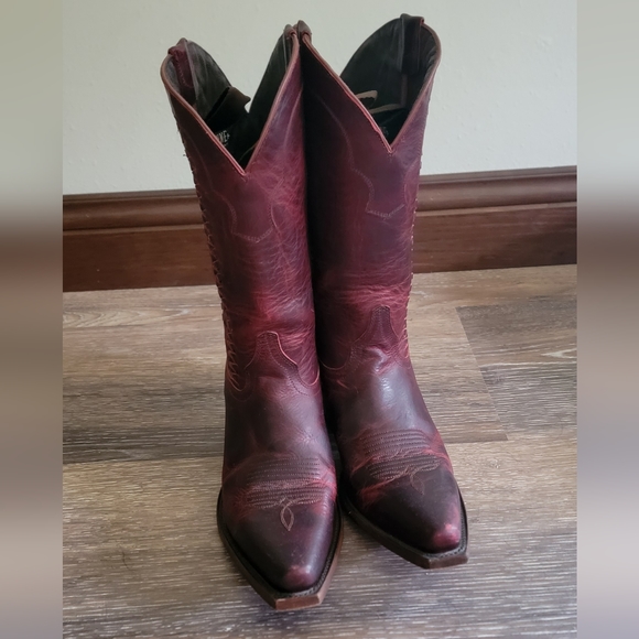 Shyanne Shoes - SHYANNE WOMEN'S LEATHER LACED WESTERN BOOTS - SNIP TOE